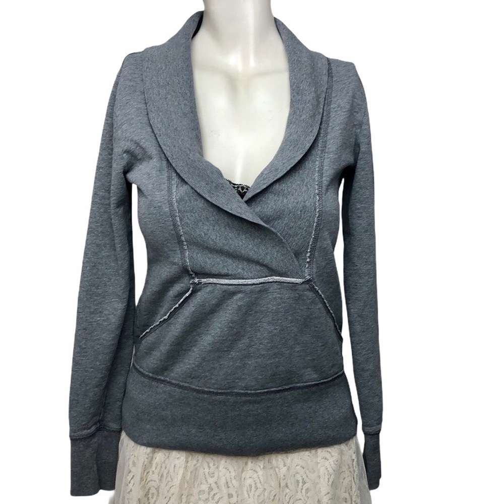 Aritzia Talula Gray Pullover Sweatshirt Shawl Collar Size S